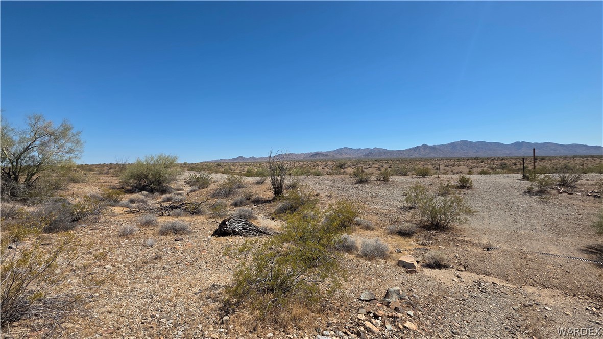 37 Off Franconia Yucca, AZ 86438 - Photo 9 of 46 View