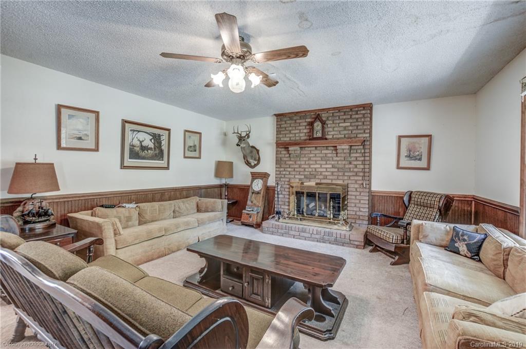 733 Mountain Lakes Road Chester, SC 29706 - Photo 19 of 48