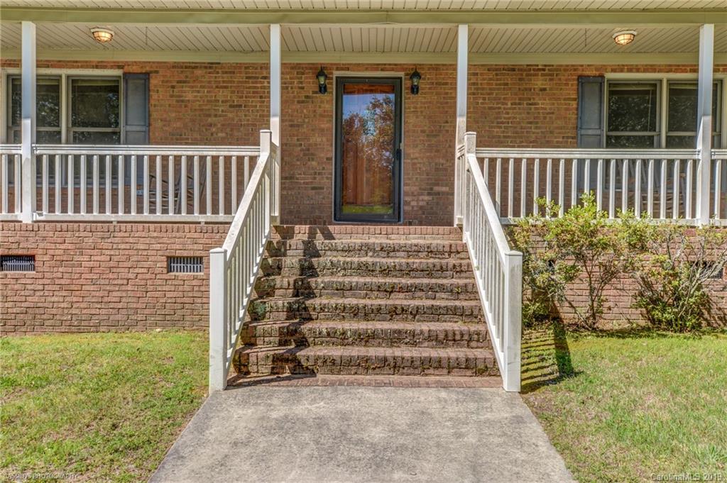 733 Mountain Lakes Road Chester, SC 29706 - Photo 7 of 48