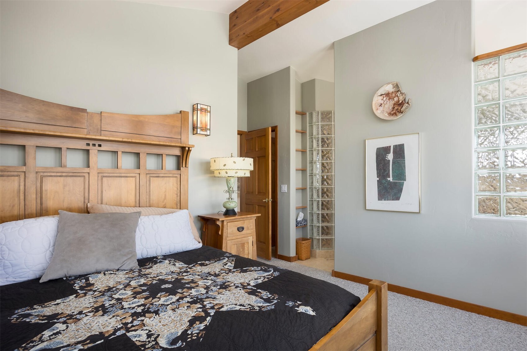145 F Road Silverthorne, CO 80498 - Photo 17 of 35 Master with en suite bath and large walk in closet