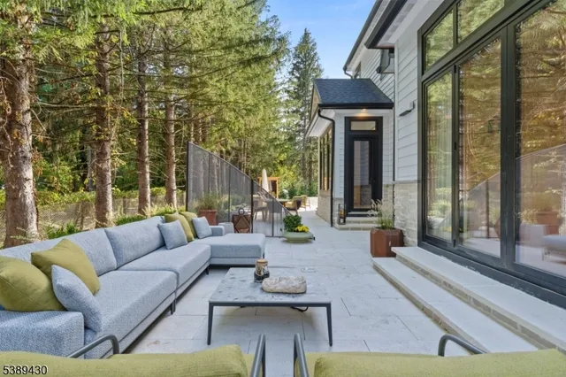 $6,500,000 | 48 Pleasant Avenue, Upper Saddle River, NJ 07458