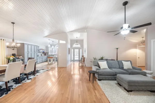 $1,149,000 | 9995 Community Hall Road, Union Pier, MI 49129