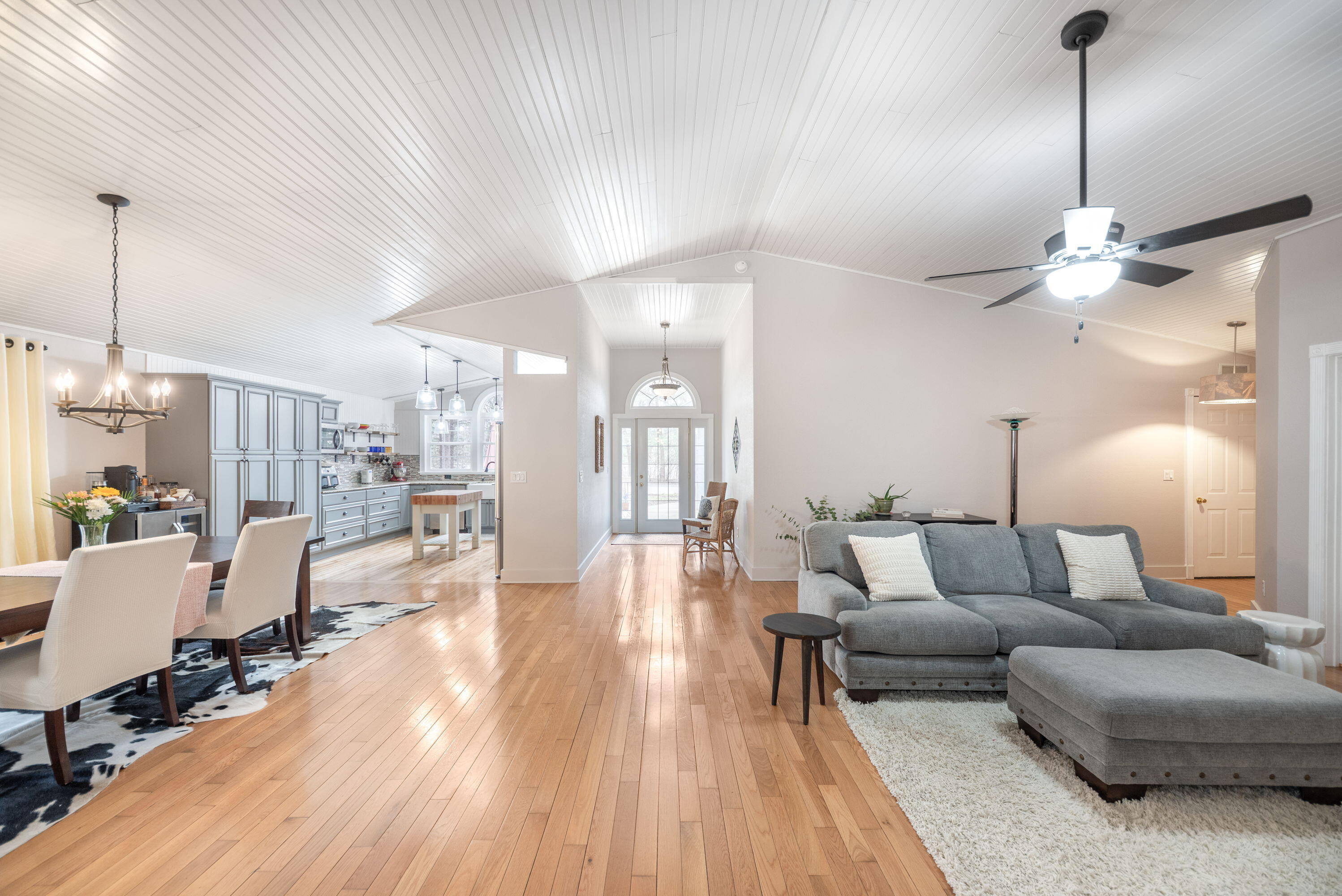 9995 Community Hall Road Union Pier, MI 49129 - Photo 11 of 42 10_DavidDDP_5391