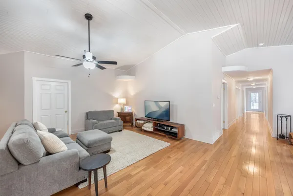 $1,149,000 | 9995 Community Hall Road, Union Pier, MI 49129