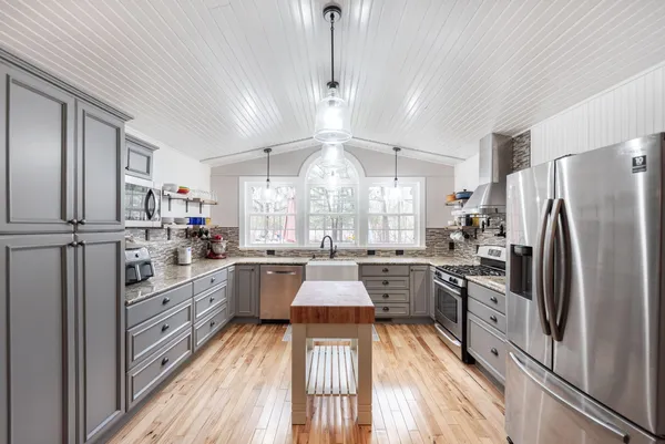 $1,149,000 | 9995 Community Hall Road, Union Pier, MI 49129