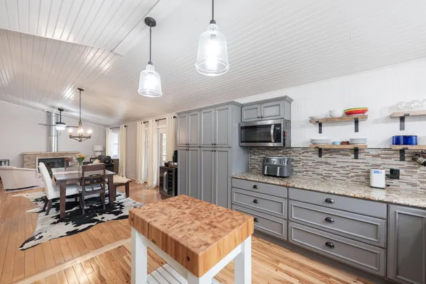 $1,149,000 | 9995 Community Hall Road, Union Pier, MI 49129