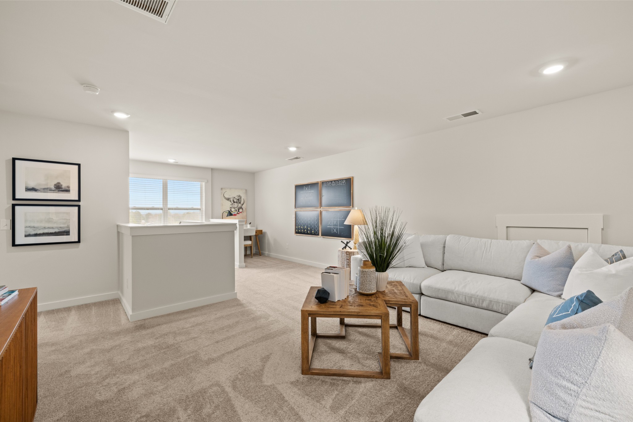 6352 North New Hope Road Hermitage, TN 37076 - Photo 38 of 52 a living room with furniture and kitchen view