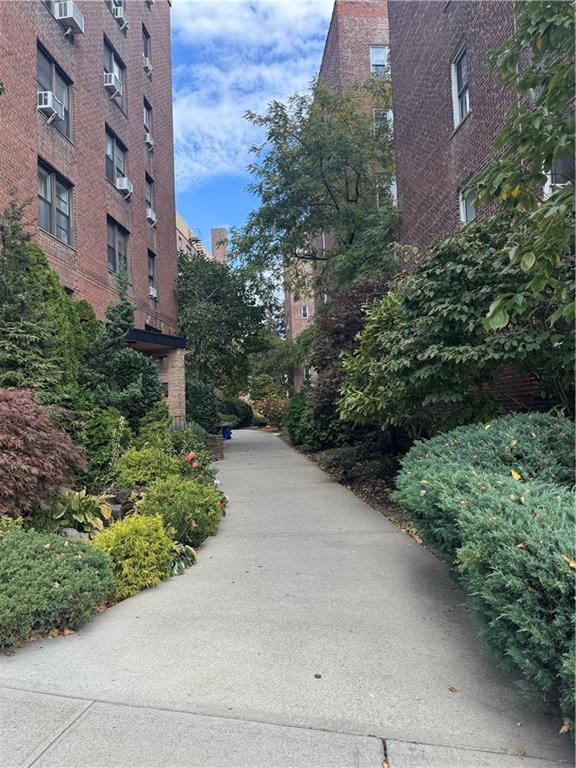 7261 Shore Road, Unit 1P Brooklyn, NY 11209 - Photo 15 of 18 Gallery Image 15
