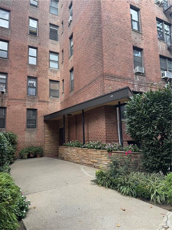 7261 Shore Road, Unit 1P Brooklyn, NY 11209 - Photo 16 of 18 Gallery Image 16