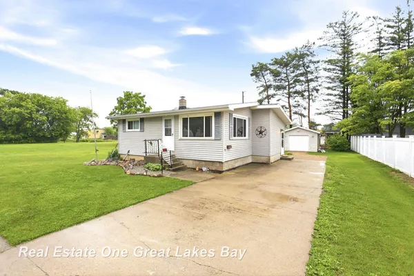 $119,000 | 335 North Silver Street, Bad Axe, MI 48413