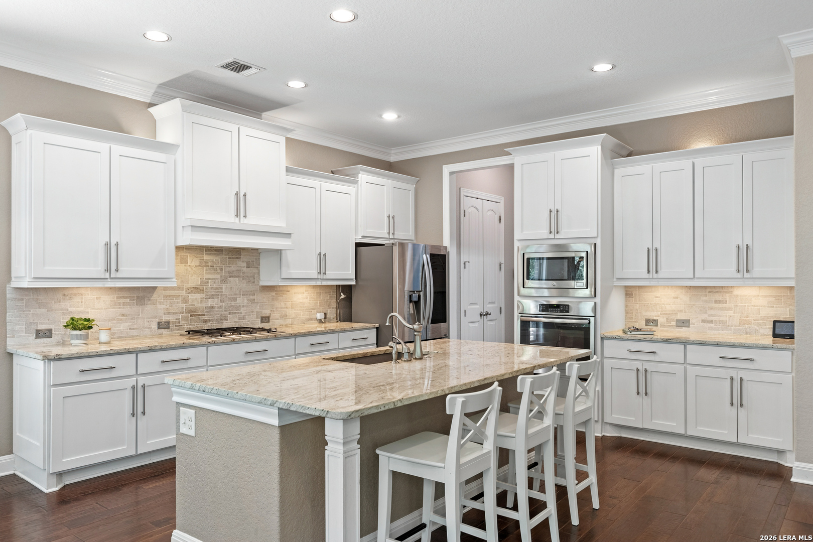 8109 Hyacinth Boerne, TX 78015 - Photo 11 of 49