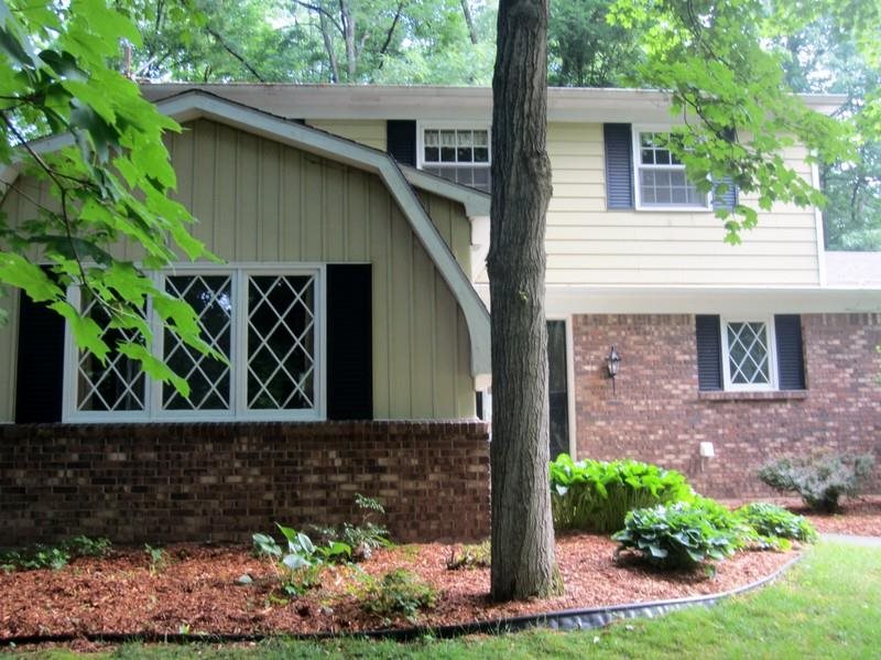 9518 Saratoga Road Fort Wayne, IN 46804 - Photo 2 of 6 Gallery Image 2