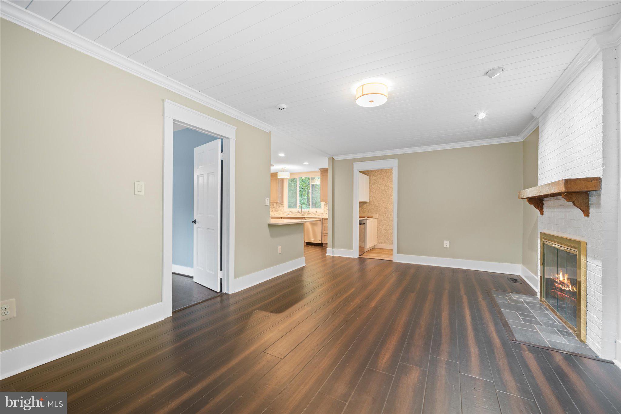 10803 Cross School Road Reston, VA 20191 - Photo 20 of 48