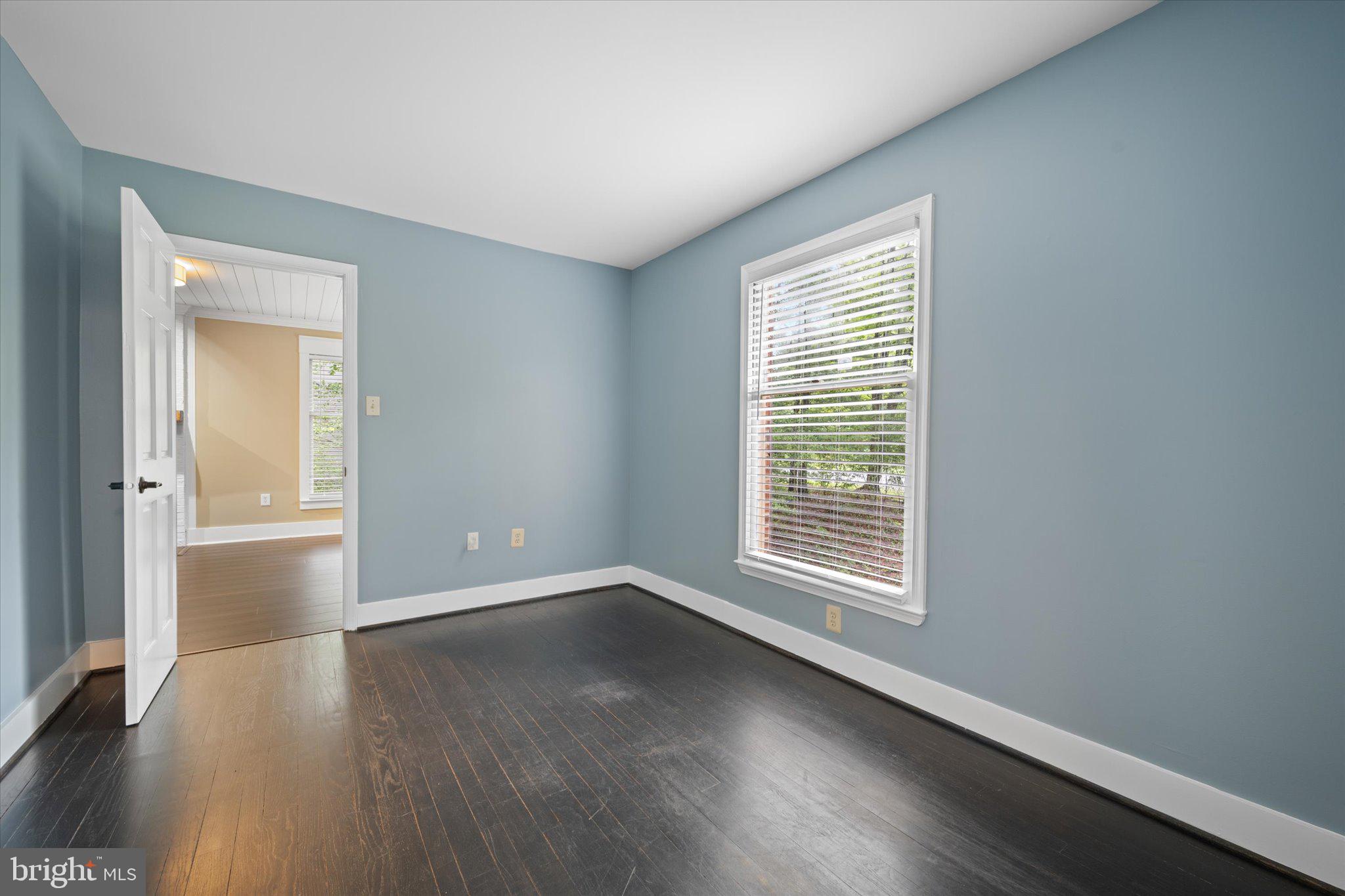 10803 Cross School Road Reston, VA 20191 - Photo 22 of 48