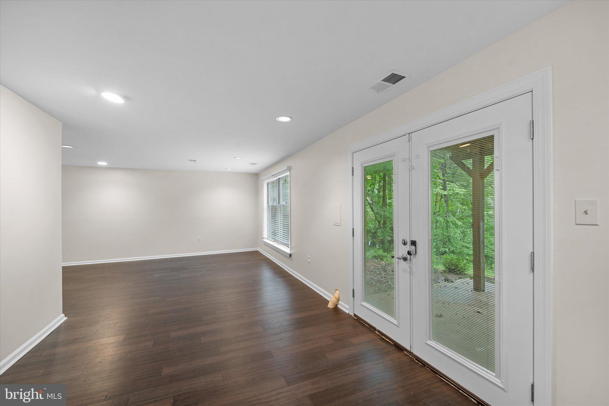 10803 Cross School Road Reston, VA 20191 - Photo 41 of 48