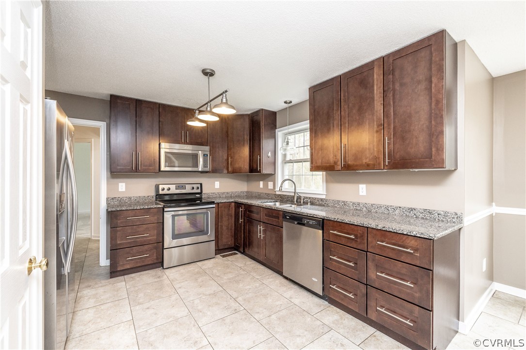 377 Butler Branch Road Petersburg, VA 23805 - Photo 11 of 44 Gallery Image 11