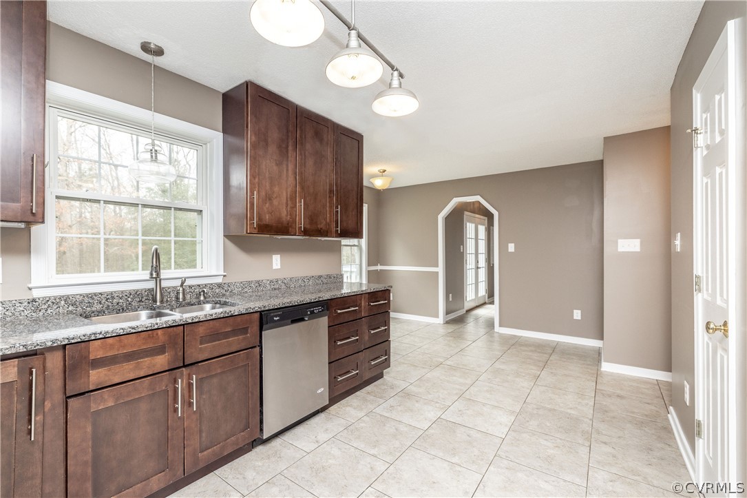 377 Butler Branch Road Petersburg, VA 23805 - Photo 12 of 44 Gallery Image 12