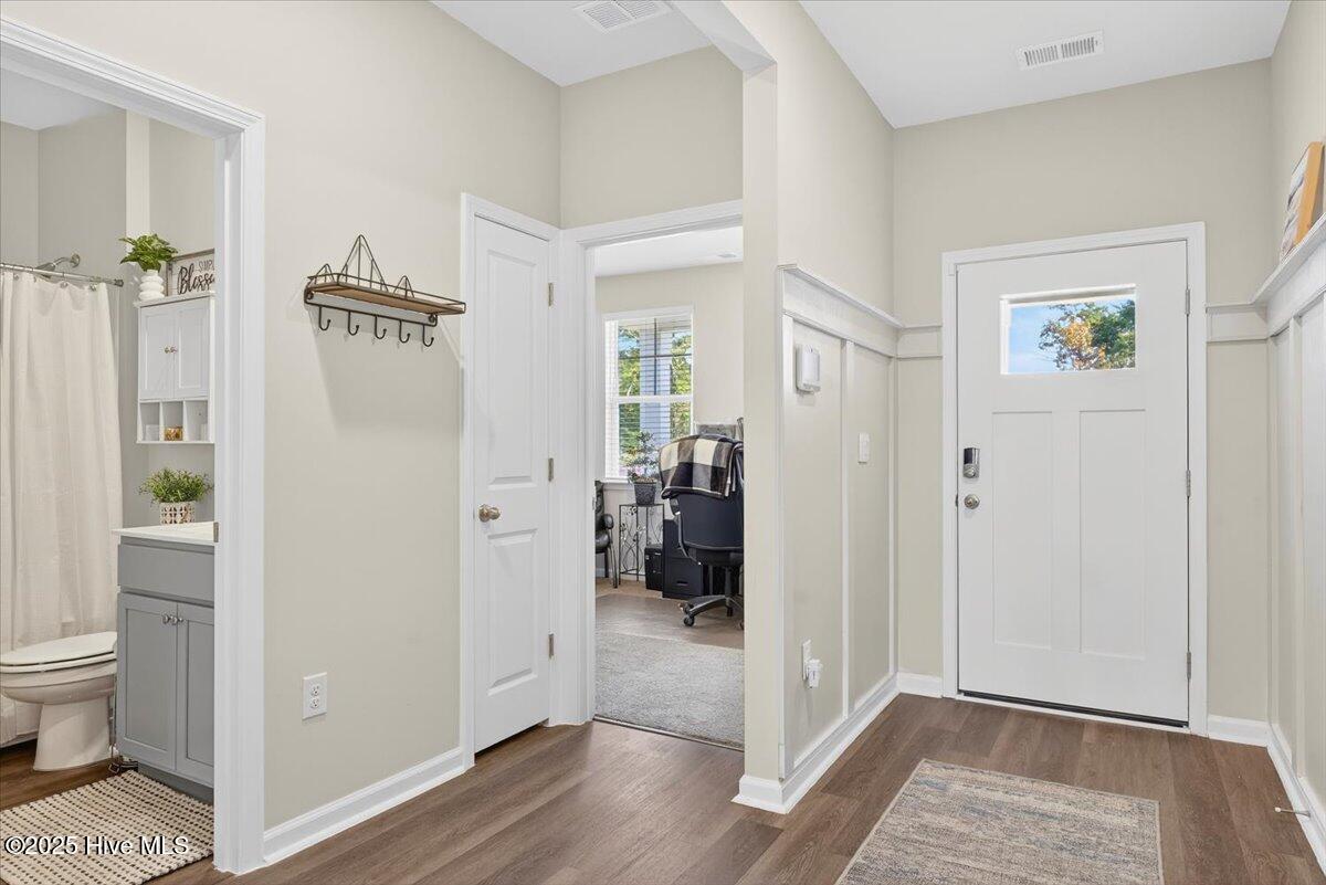 1271 Rippling Cove Loop Southwest Supply, NC 28462 - Photo 23 of 54 Hallway