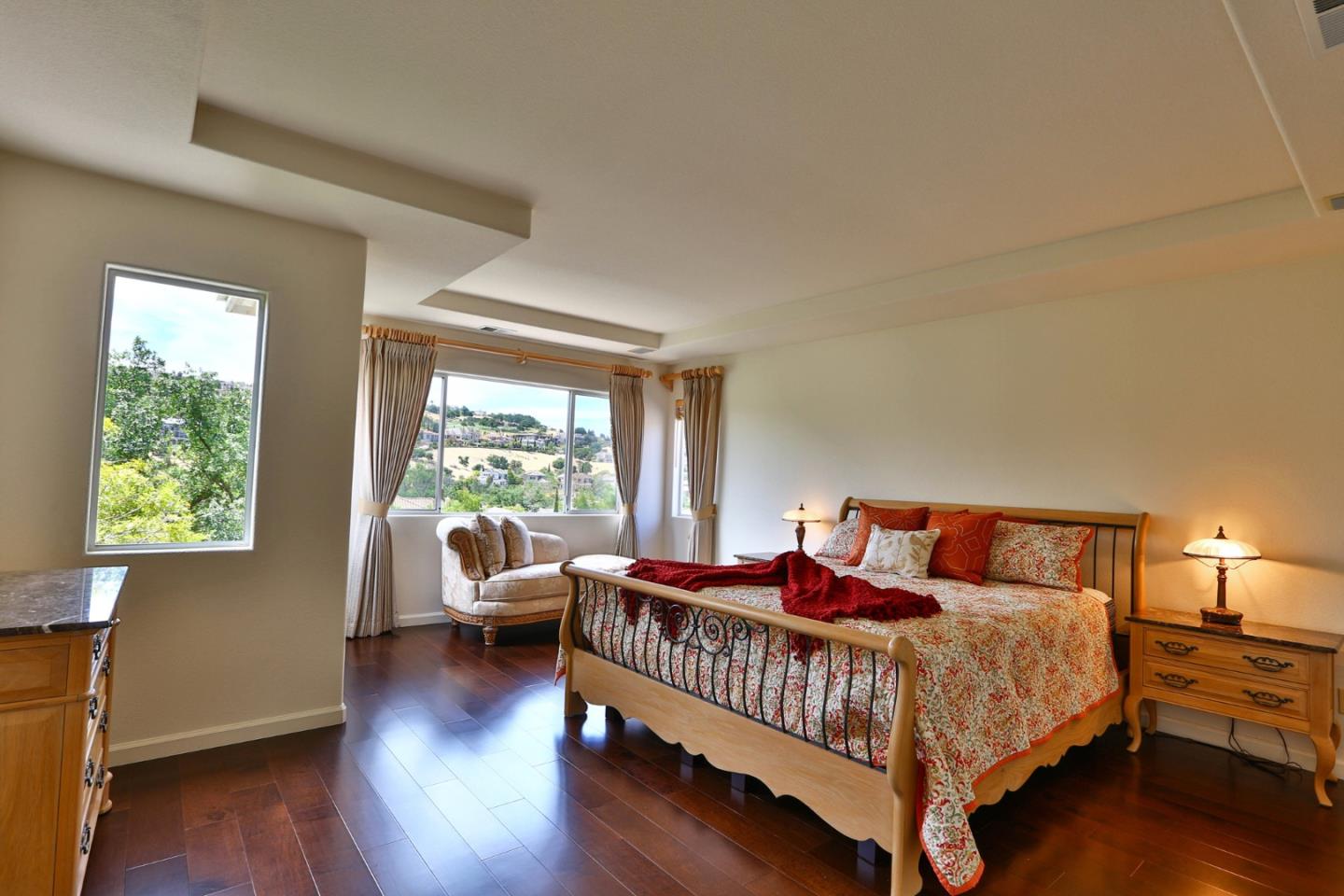 5806 Killarney Circle San Jose, CA 95138 - Photo 14 of 37 a bedroom with bed and windows