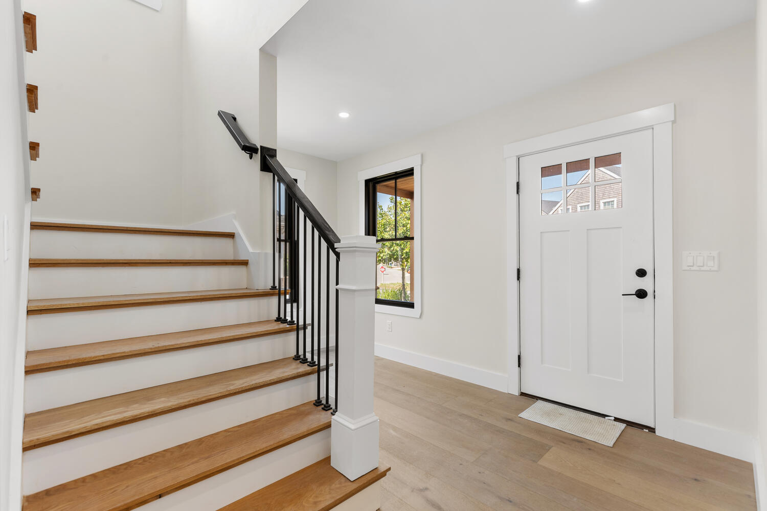 26 Beach Grass Road Nantucket, MA 02554 - Photo 5 of 52 25 Beach Grass Rd Nantucket MA-large-008