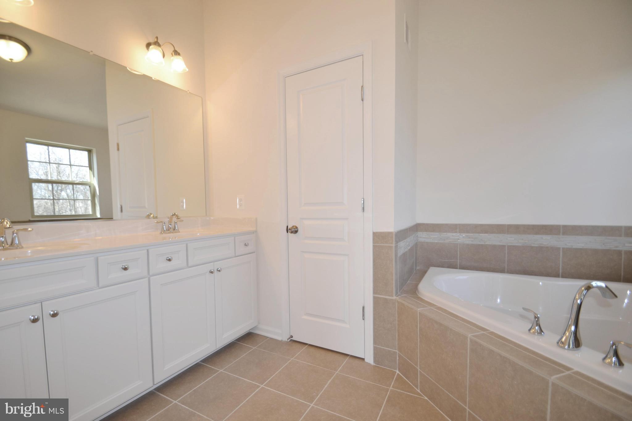 237 Mill Crossing Court Harmans, MD 21077 - Photo 17 of 30 Bath (Master)