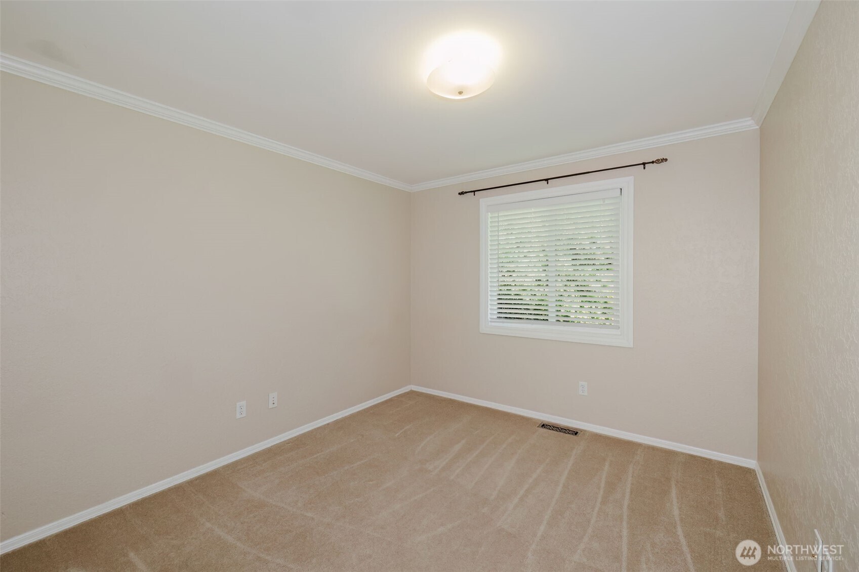 10321 Willamette Meridian Road Northwest Silverdale, WA 98383 - Photo 14 of 32