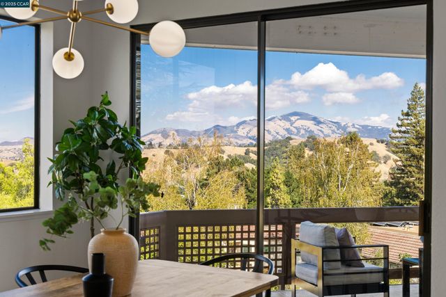 $875,000 | 3318 Ptarmigan Drive, Unit 1B, Walnut Creek, CA 94595