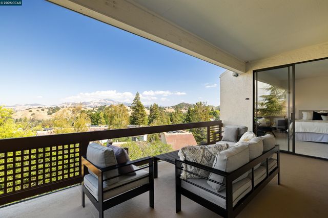 $875,000 | 3318 Ptarmigan Drive, Unit 1B, Walnut Creek, CA 94595