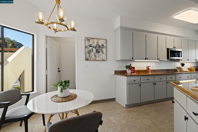 $875,000 | 3318 Ptarmigan Drive, Unit 1B, Walnut Creek, CA 94595