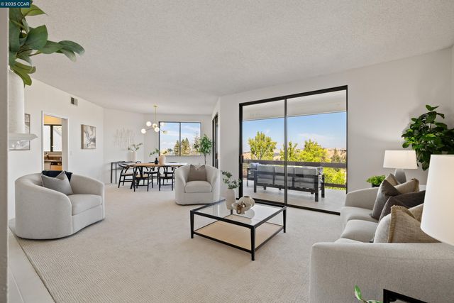 $875,000 | 3318 Ptarmigan Drive, Unit 1B, Walnut Creek, CA 94595