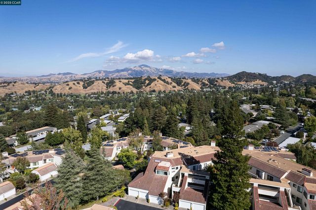 $875,000 | 3318 Ptarmigan Drive, Unit 1B, Walnut Creek, CA 94595