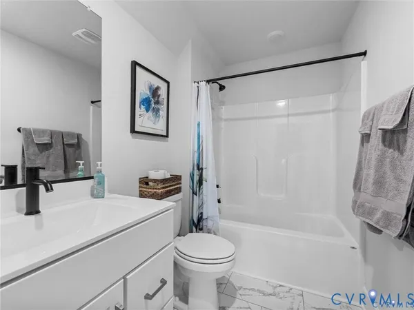 $799,999 | 13406 Drake Mallard Court, Chesterfield, VA 23838