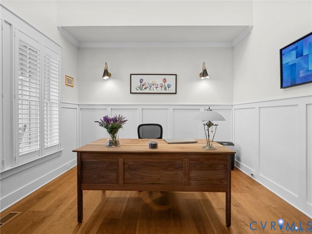 13406 Drake Mallard Court Chesterfield, VA 23838 - Photo 5 of 58 a dining room with table and chairs