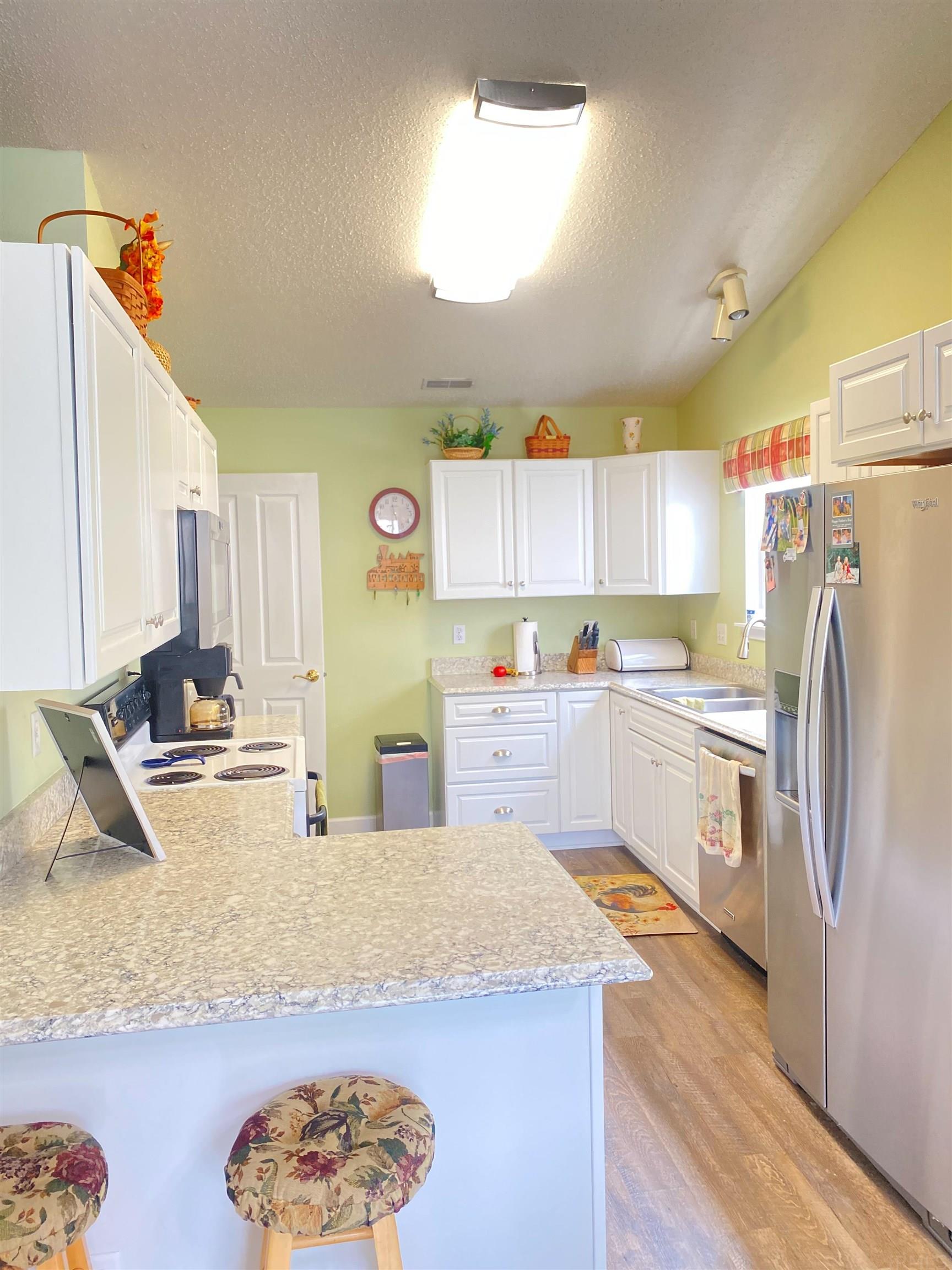 698 Springwater Road Kokomo, IN 46902 - Photo 4 of 22