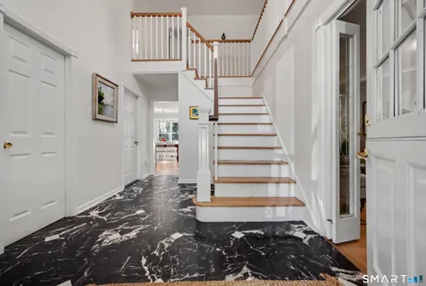 $1,699,000 | 35 South Benson Commons, Fairfield, CT 06824