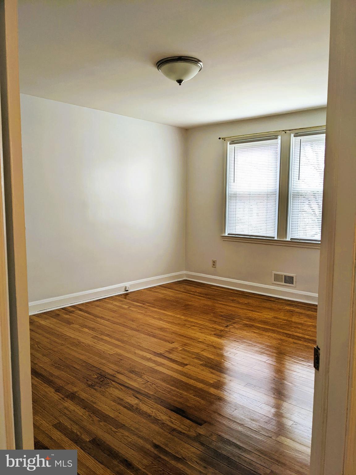 1537 Northbourne Road Baltimore, MD 21239 - Photo 14 of 25