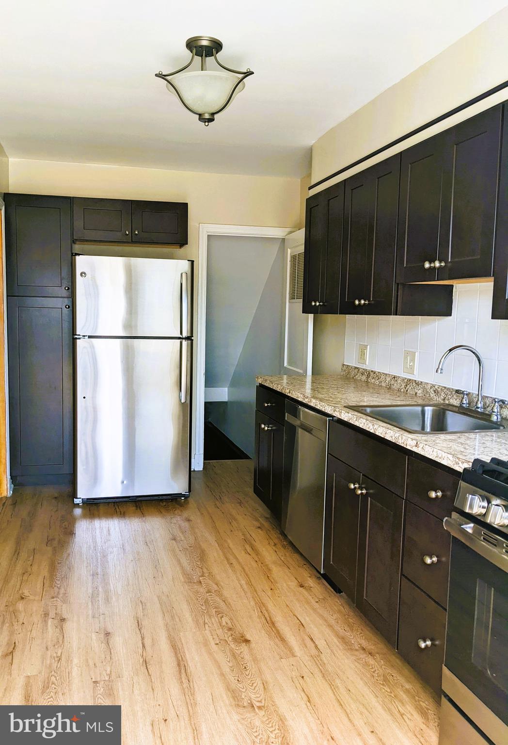 1537 Northbourne Road Baltimore, MD 21239 - Photo 7 of 25