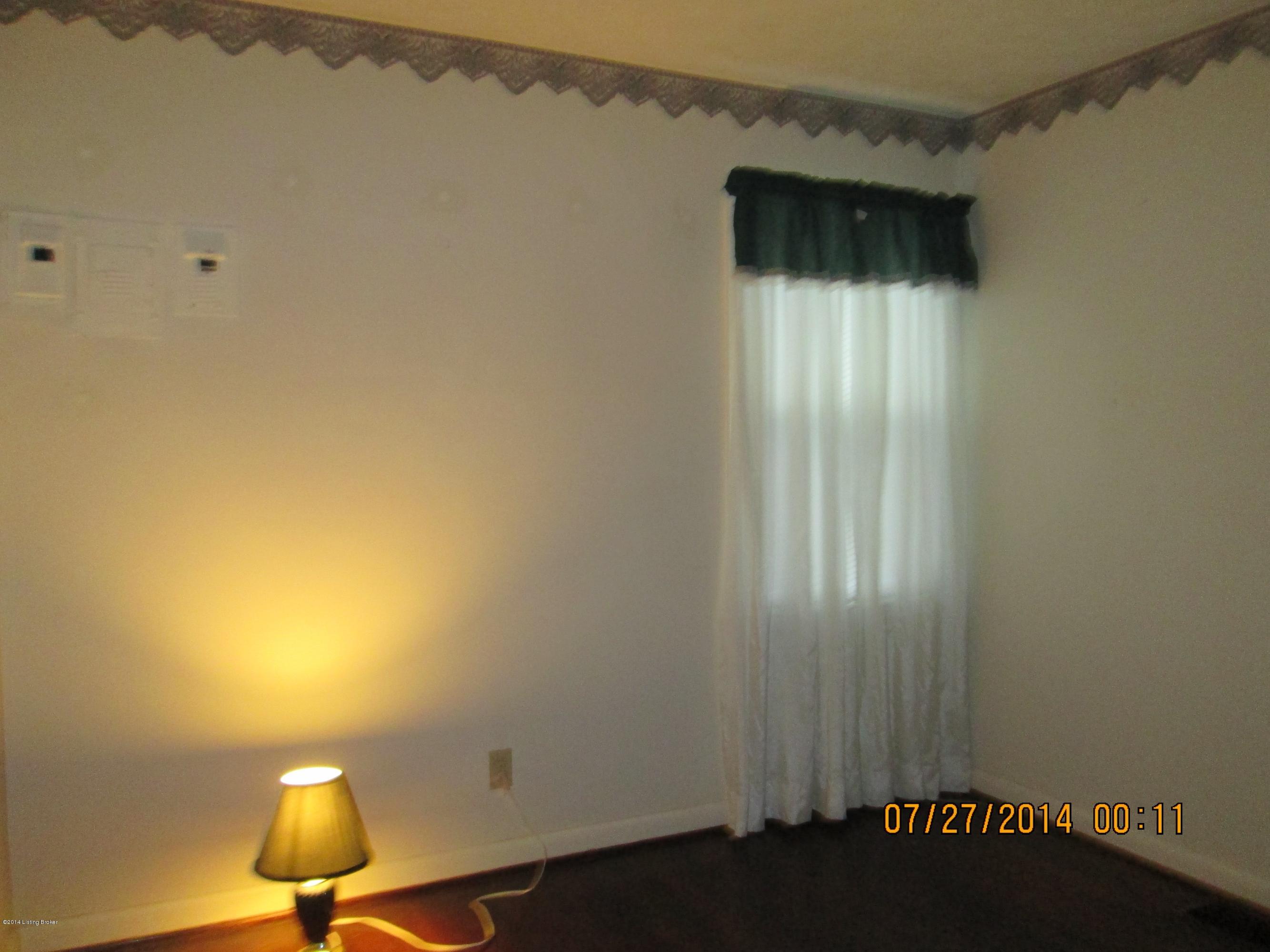 1324 Gallant Fox Run Road Louisville, KY 40242 - Photo 8 of 17 Master Bedroom
