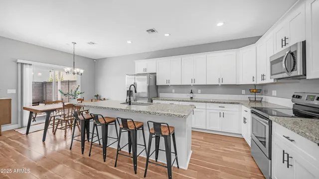 $410,000 | 4931 South 11th Place, Phoenix, AZ 85040