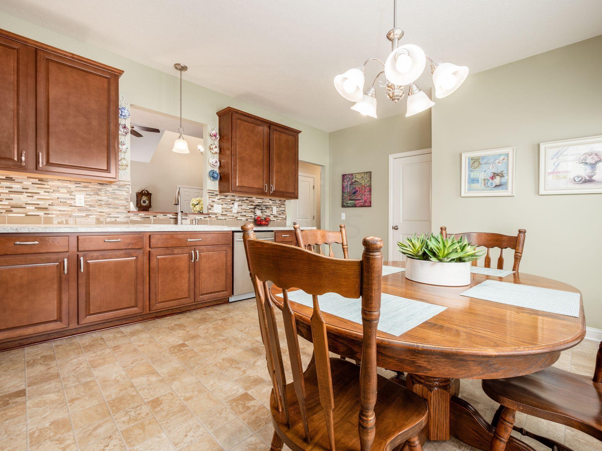 5682 Stearns Road Dublin, OH 43016 - Photo 8 of 30 kitchen3