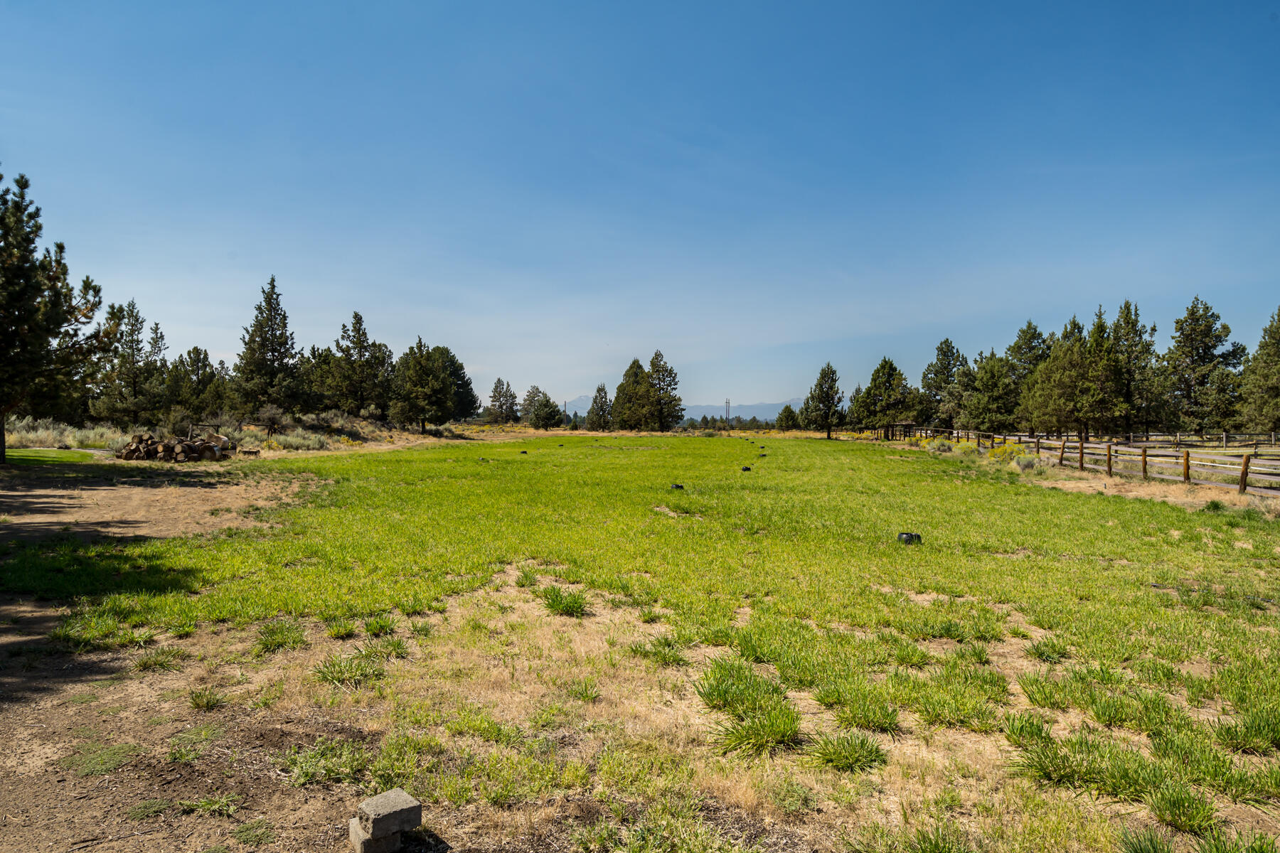 21936 Bear Creek Road Bend, OR 97701 - Photo 54 of 75 JH5_1076