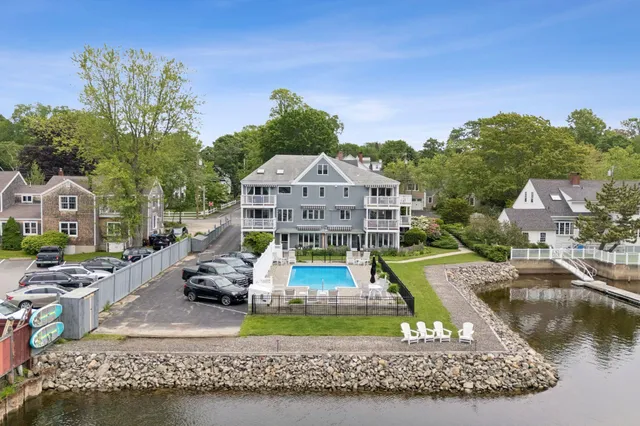 $1,525,000 | 47 Ocean Avenue, Unit 8, Kennebunkport, ME 04046