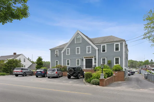 $1,525,000 | 47 Ocean Avenue, Unit 8, Kennebunkport, ME 04046