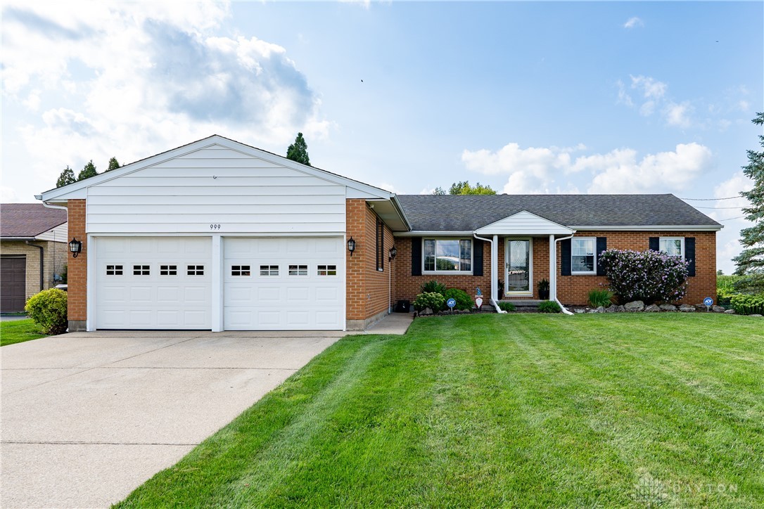 999 Prairie Road Wilmington, OH 45177 - Photo 1 of 46 Gallery Image 1