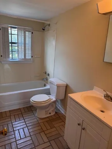 $2,195 | 6323 West End Boulevard, New Orleans, LA 70124