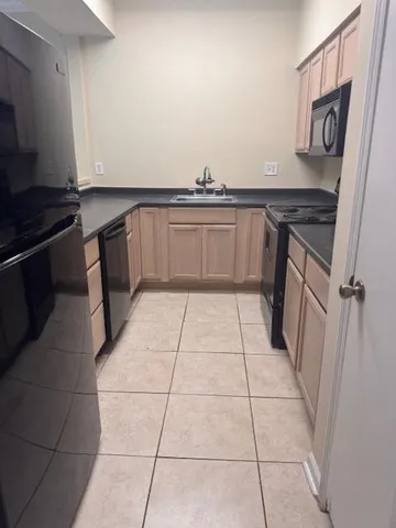 $2,195 | 6323 West End Boulevard, New Orleans, LA 70124