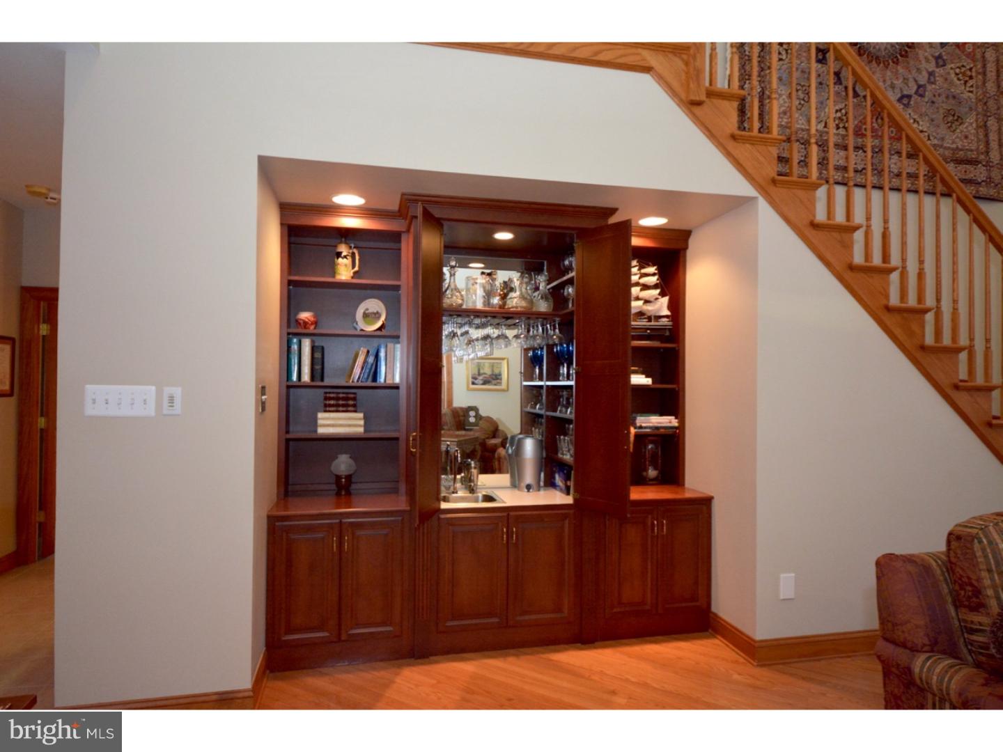 19 Benedek Road Princeton, NJ 08540 - Photo 12 of 24 Family Room