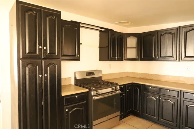 $399,900 | 7704 Alston Avenue, Hesperia, CA 92345