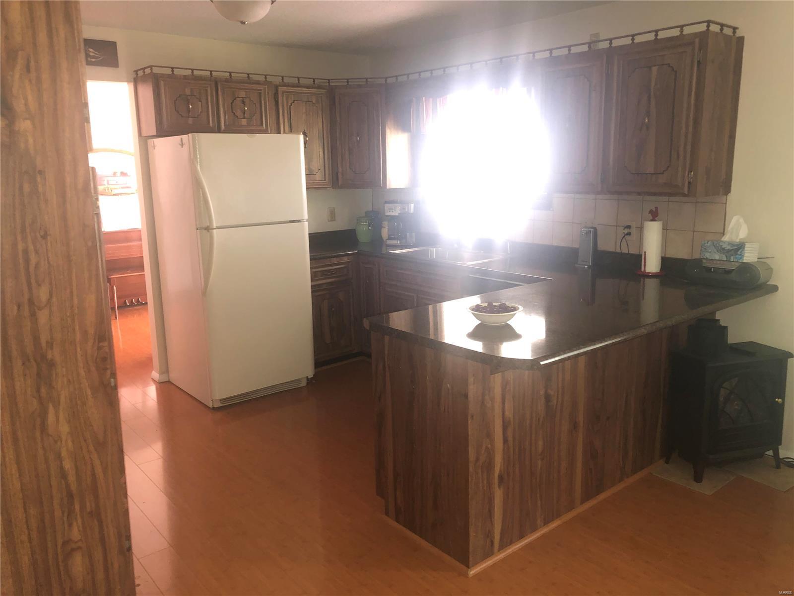 814 Kimball Road Hillsboro, IL 62049 - Photo 13 of 35 Gallery Image 13