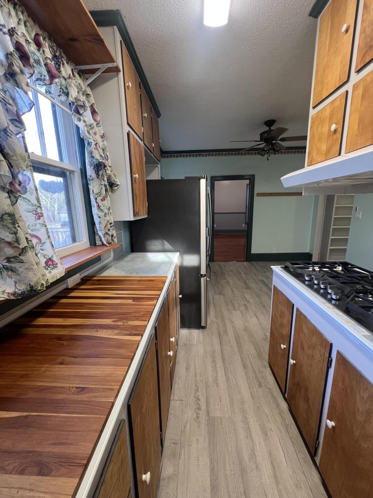 318 White Oak Street Thomson, GA 30824 - Photo 12 of 39 IMG_8454